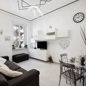 casa-delle-sirene.hotelitalianriviera.com/